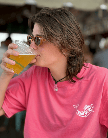 Skeleton Surfer Nantucket Red