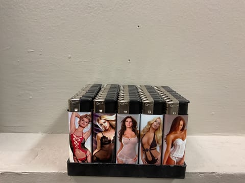 Sexy Lighter