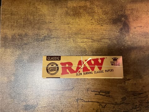 Raw Classic King Size Wide Papers