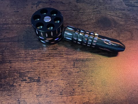 Six Shooter Metal Hand pipe