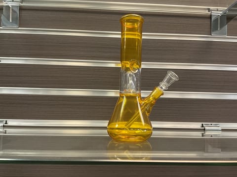 Dark Yellow Classic Bong