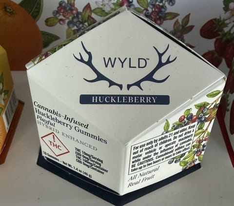 WYLD | Huckleberry | Gummies | 100mg | 10ct