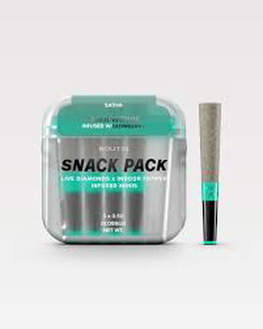 Boutiq (Snack Pack) - Maui Wowie x Glowberry | (5 x .05g) Diamond Infused PreRolls