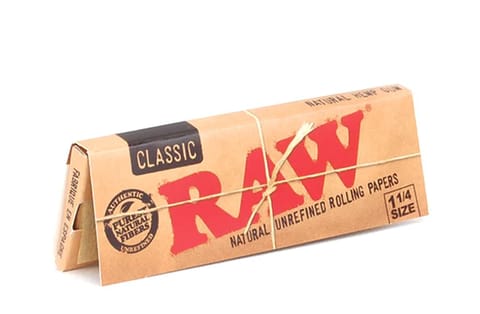 RAW 1 1/4 rolling papers
