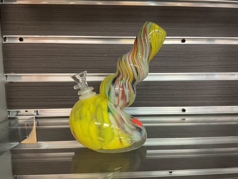 Slanted Yellow Bong