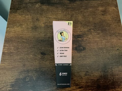 Blazy Susan 1 1/4Pink Cones 6 Pack