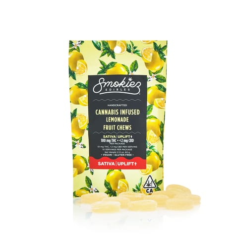 Sweet Lemonade Sativa Fruit Chews by Smokiez | Golden Rookie