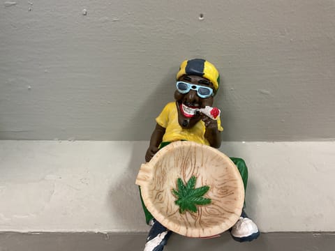 Bob Marley Resting Ashtray