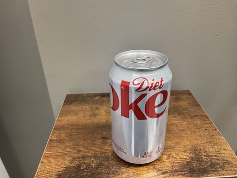 Discrete Diet Coke 12 Oz