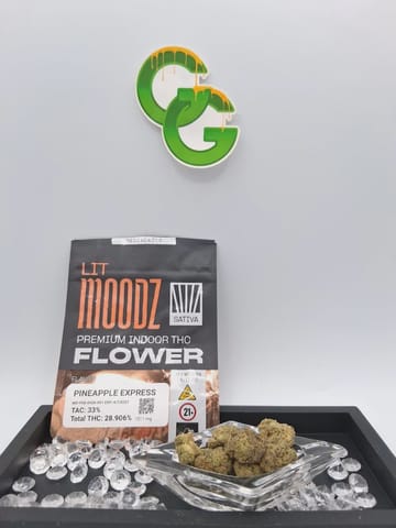 Pineapple Express 3.5G Flower Moodz