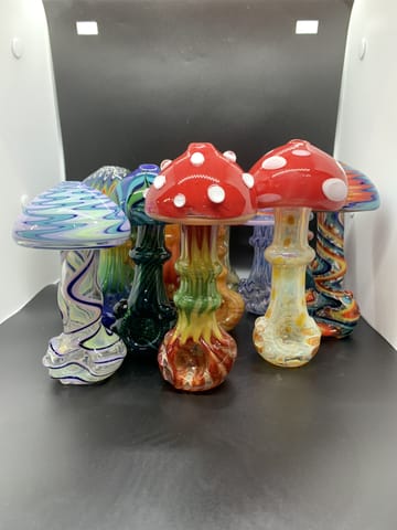 Spoon Mushroom Pipe Lg | Assorted