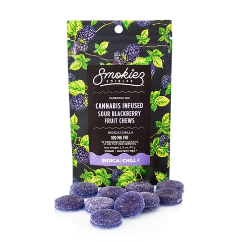 Smokiez Fruit Chews | Sour Blackberry Indica 100mg Rec