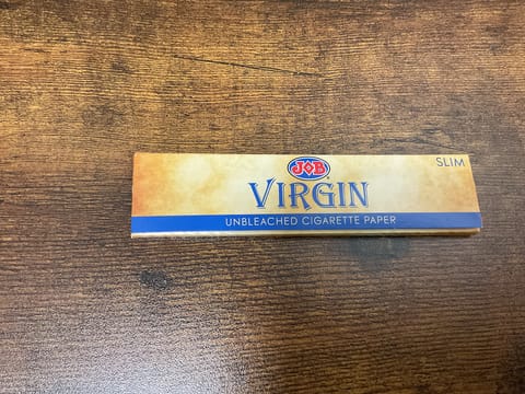 Job Virgin Unbleached Cigarette Papers Slim