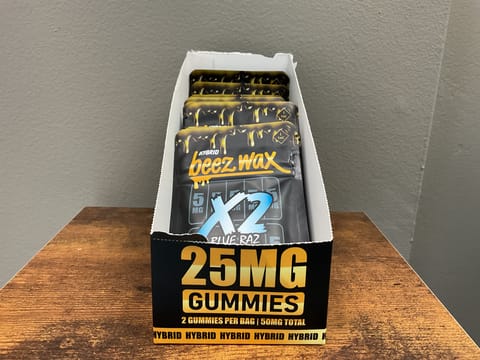 Beez Wax Blue Raz Gummies Hybrid