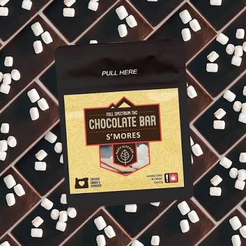 Smores Chocolate Bar (Happy Kitchen)