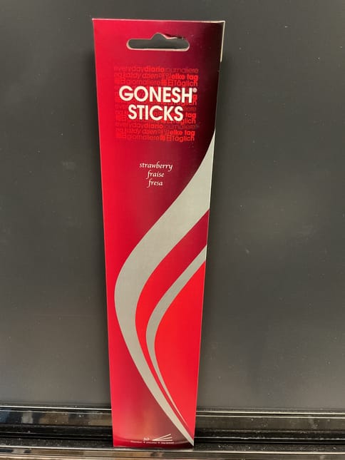 Gonesh Sticks Strawberry