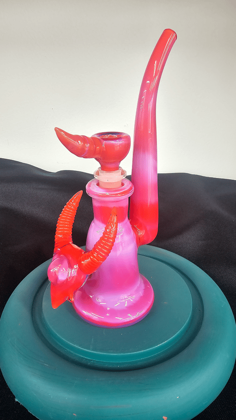 Hemlock | Horned Skull Bubbler | Red