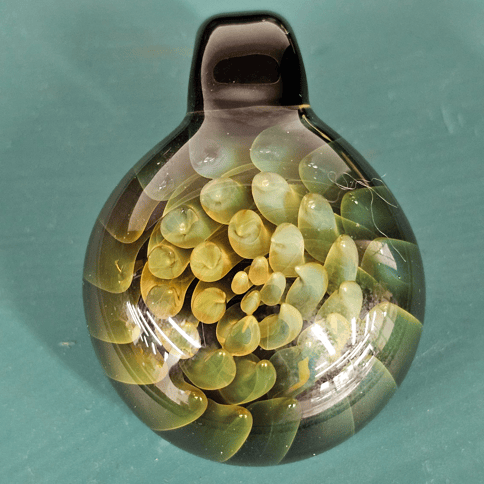 wytry | Pendy | Green/Yellow Shell