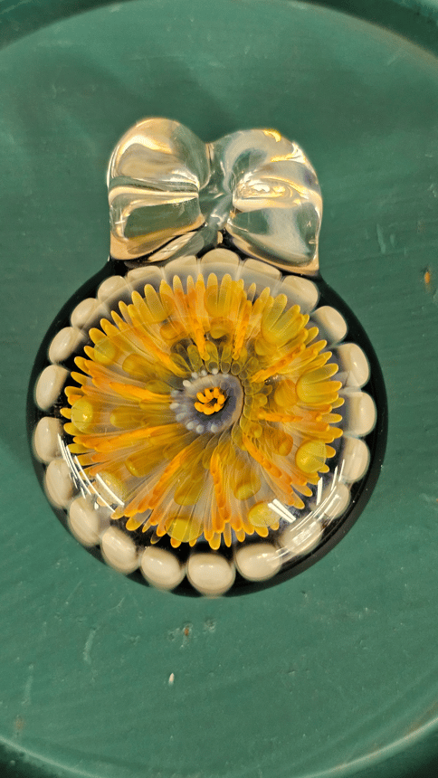 Kind Mind Glass | Pendy | Yellow Sunflower