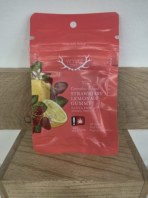 WYLD | 100MG | Strawberry Lemonade (Sativa) Single Gummy