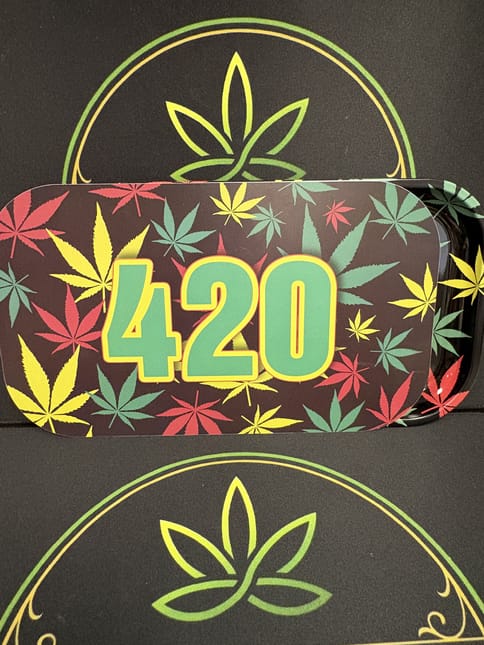 Large 4/20 Rolling Tray W/ Cover