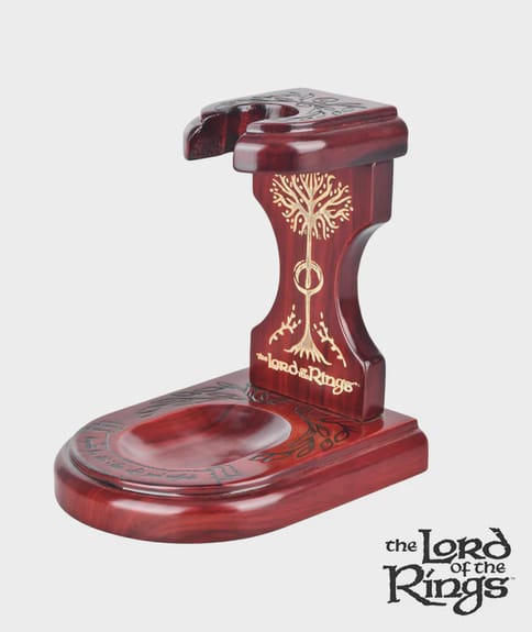 Pulsar Shire Pipe - Middle-earth Pipe Stand