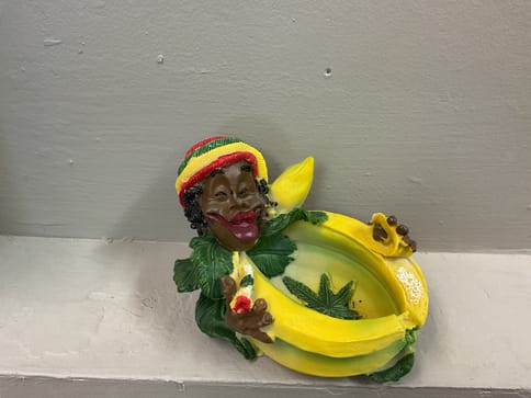 Bob Marley Banana Ashtray