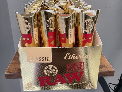 Raw Classic Ethereal 1 1/4 Cone 6 Pack