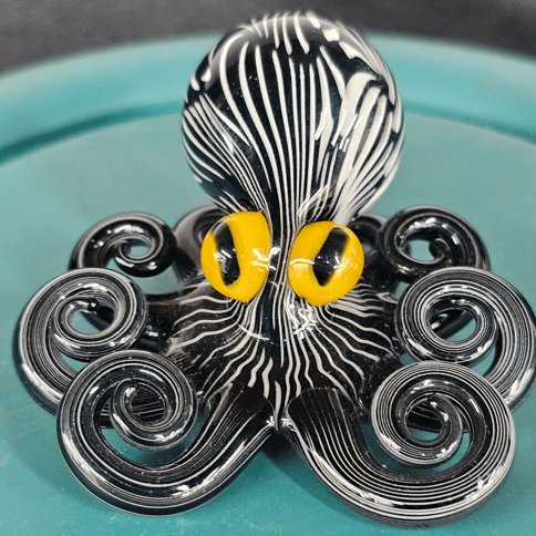 Mike Raman x Liz Wright | Octo Pendy | Black/White Stripes