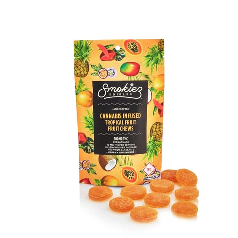 Sweet Tropical Sativa Fruit Chews by Smokiez | Golden Rookie