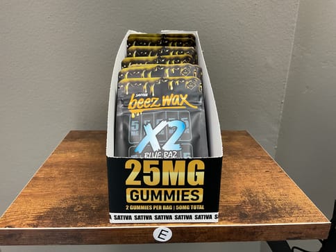 Beez Wax Blue Raz Gummies Sativa